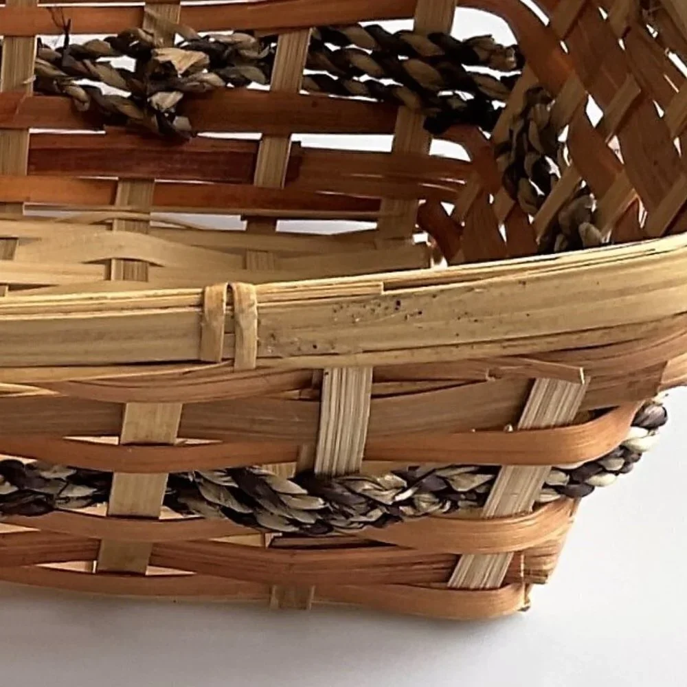 WICKER WOVEN GIFT BASKET LIGHTWEIGHT
